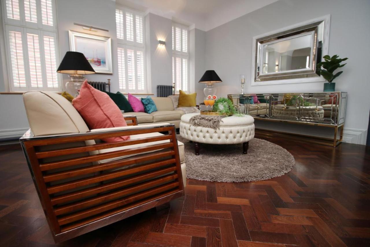 Cohost Partners Stylish With King Bed And Luxury Tub